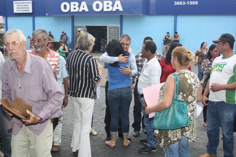 PREFEITO DE PERDIZES É RECONDUZIDO AO CARGO DE PREFEITO.
